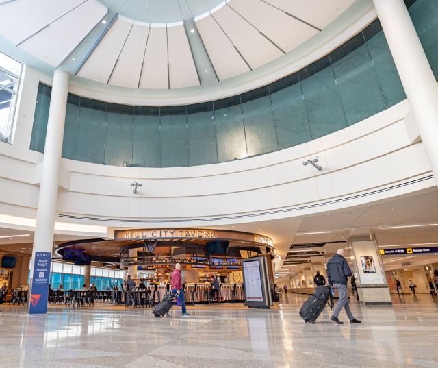 Mill City Tavern Marks Concessions Milestone at MSP Airport Metropolitan Airports Commission